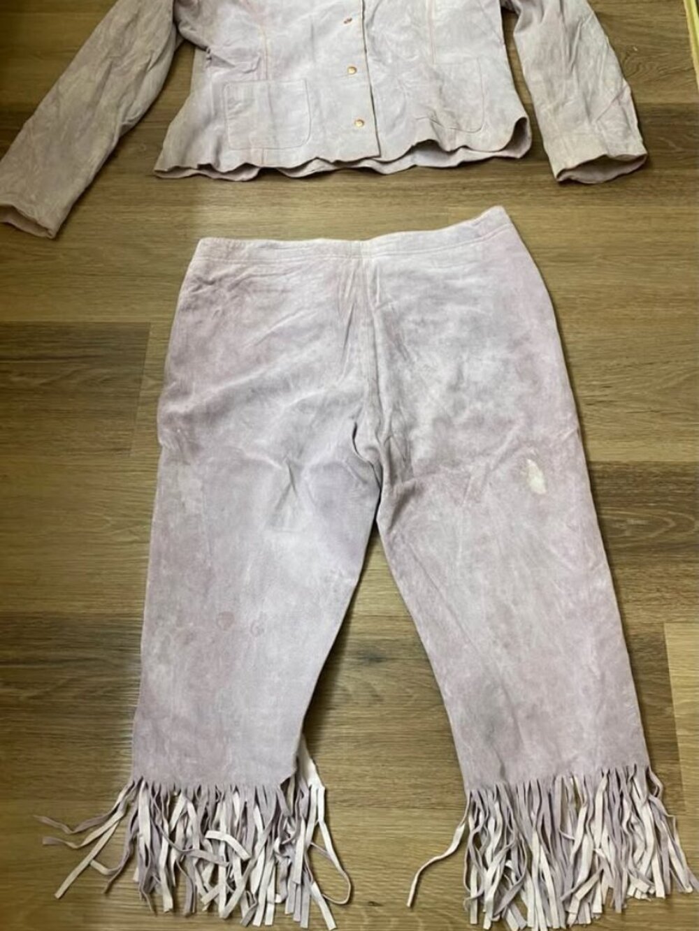 Vintage Maxima by Wilsons Leather Lavender Suede Fringe Jacket & Pants Set Y2K - Picture 4 of 10